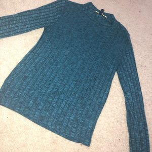Aeropostale long sleeve sweater